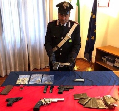 carabinieri - armi sequestrate